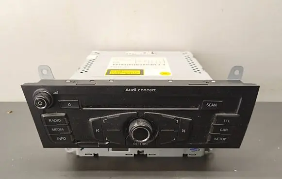 Audi A4 S4 B8 8K Radio/CD/DVD/GPS head unit 8T1035186C 014AUZ5Z6