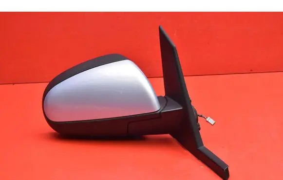 Front door electric wing mirror