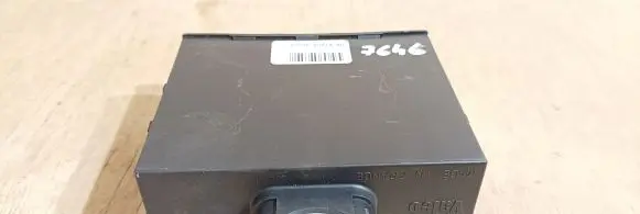 Peugeot 107 Door central lock control unit/module 897400H01000 897400H010 LHD