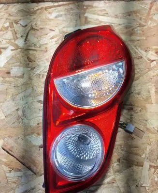 Chevrolet Spark Rear/tail lights