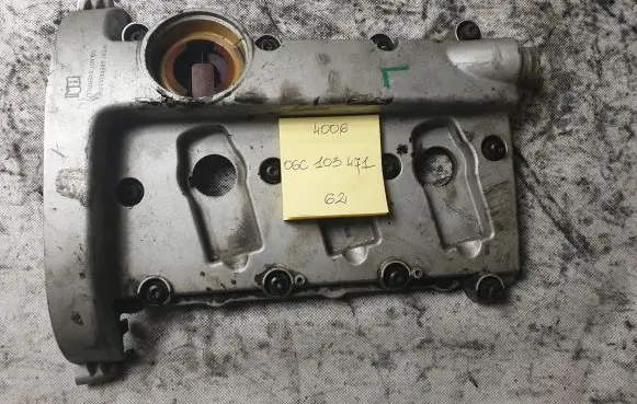 Audi A6 S6 C5 4B Rocker cam cover 06C103471