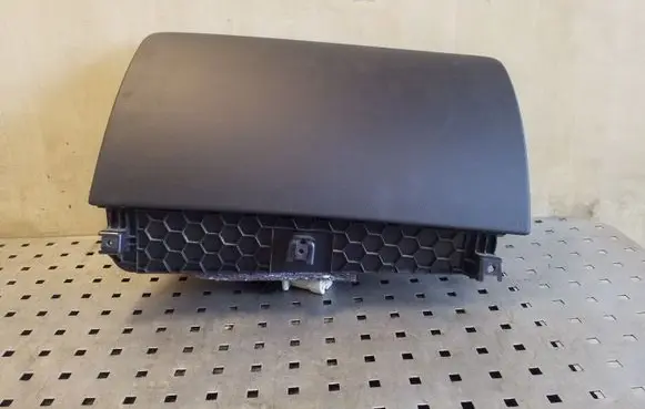 Audi Q7 4L Glove box set 4L2857035E