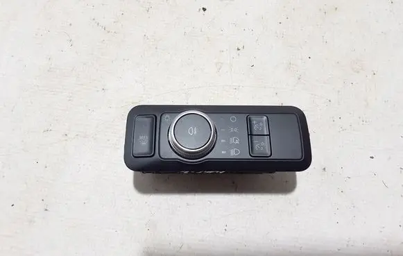Light switch