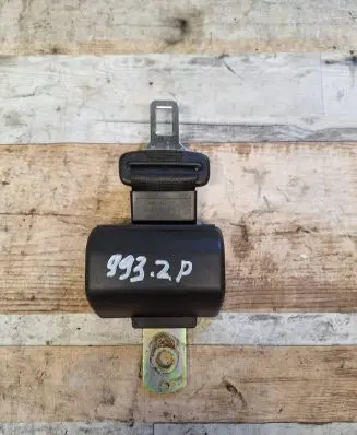 Seat Alhambra (Mk1) Middle seatbelt (rear) 