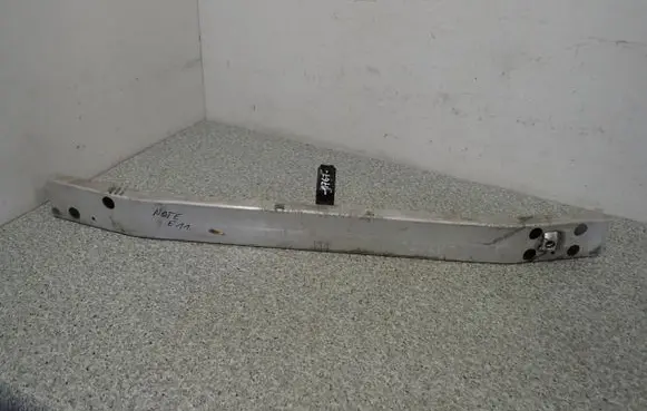Nissan Note (E11) Front bumper support beam 
