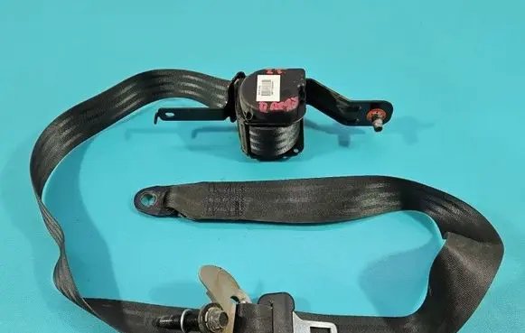 Hyundai H-1, Starex, Satellite Rear seatbelt 898104H000 IMPRK1566339