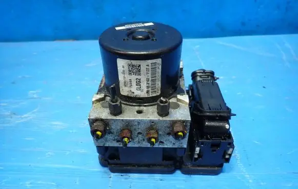 Honda Accord ABS Pump 57110-TL0G-220-M1
