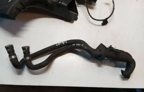 Volvo XC60 Engine coolant pipe/hose 6G9118K293