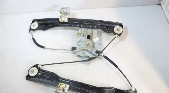 Chevrolet Cruze Front window lifting mechanism without motor