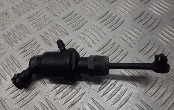 Nissan Note (E11) Clutch slave cylinder 306109U100