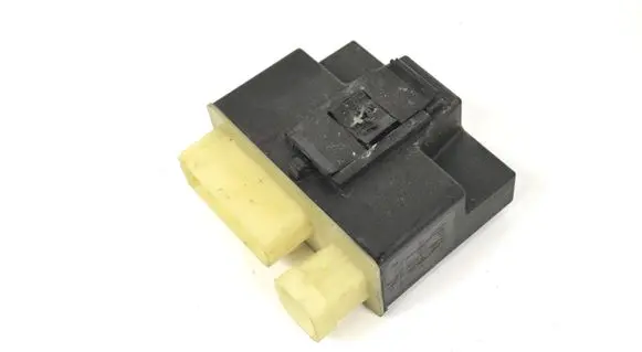 Audi A5 8T 8F Glow plug pre-heat relay 9662570880