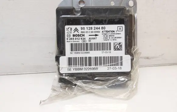 Citroen C4 Cactus Airbag control unit/module 9812824480