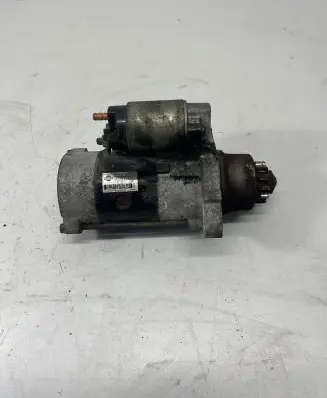 Nissan Almera Tino Starter motor M008T71371 23300WD001
