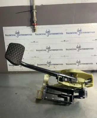 BMW 5 F10 F11 Brake pedal 9144254