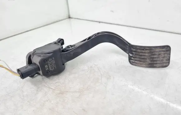 Citroen C4 I Picasso Accelerator throttle pedal 0280755044 9654725380
