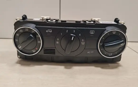 Mercedes-Benz A W169 Climate control unit A1698301385