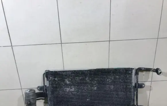 Volkswagen Golf IV A/C cooling radiator (condenser)