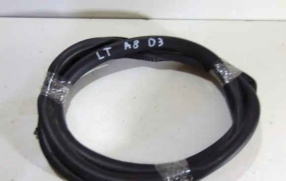 Audi A8 S8 D3 4E Rubber seal rear door 
