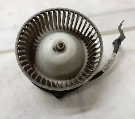 Toyota Corolla E100 Heater fan/blower 1940000520
