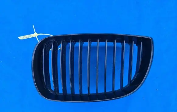 BMW 1 E81 E87 Front grill
