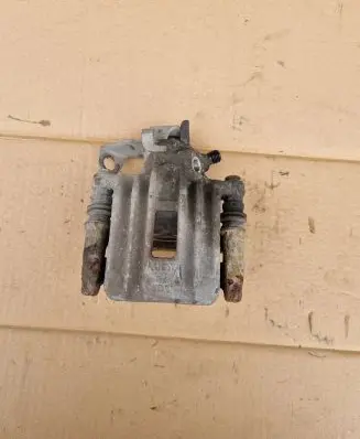 Seat Ibiza IV (6J,6P) Rear brake caliper