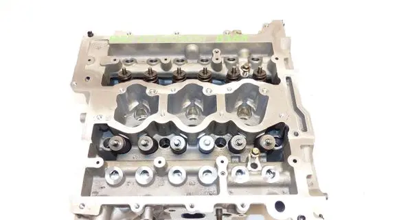 Ford Connect Engine head H6BG-6090-AB