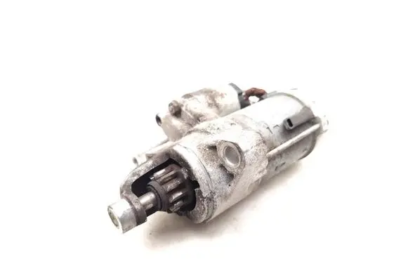 Audi A4 S4 B9 Starter motor 04L911024A