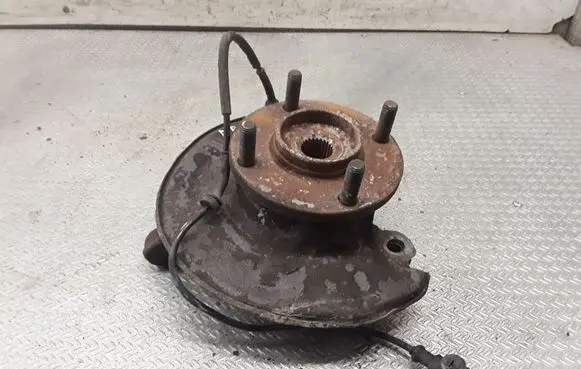 Smart ForFour I Front wheel hub spindle knuckle