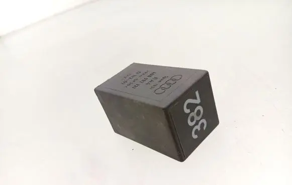 Audi A3 S3 8L Other relay 4D0907131