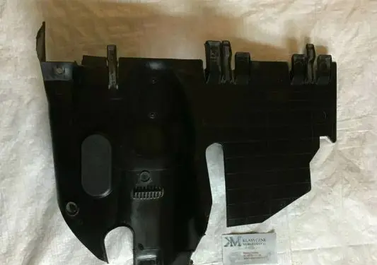 Mercedes-Benz E W124 Dashboard lower bottom trim panel 1246802517