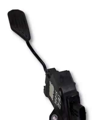 Toyota Yaris Accelerator throttle pedal 781100D040 18254B 17206284330