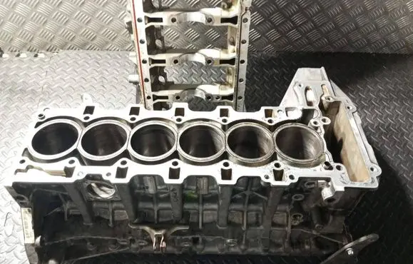 BMW 5 F10 F11 Engine block 7583870 N55B30A