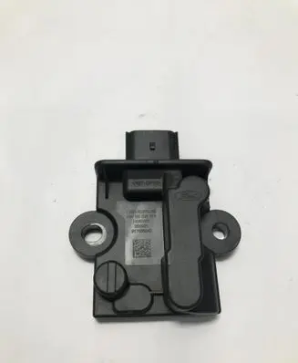 Ford Kuga III Fuel pump relay LX6A-9D370-BB