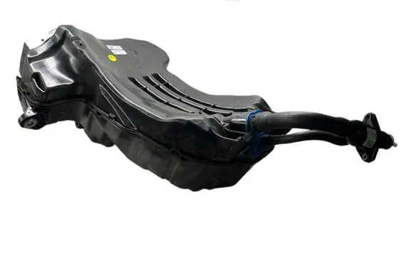 Audi Q7 4M AdBlue liquid reservoir 4M0131878 4M0131963B 7330742AB