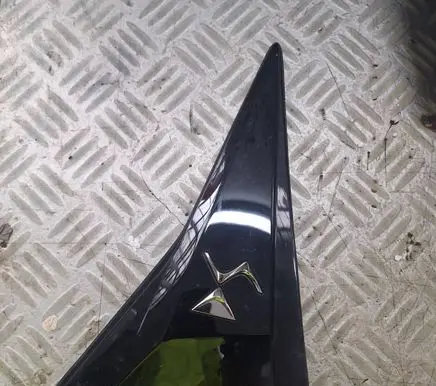 Citroen DS4 Rear arch trim 9830977680
