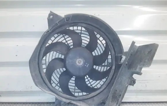 Hyundai Santa Fe Electric radiator cooling fan 