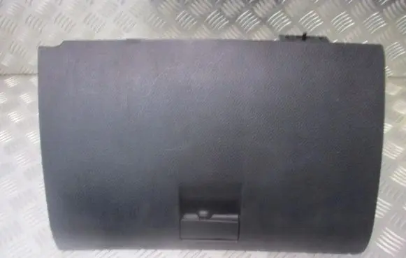Hyundai Getz Glove box