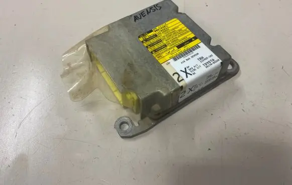 Toyota Avensis T250 Airbag control unit/module 8917005220 215955102 3566010LU