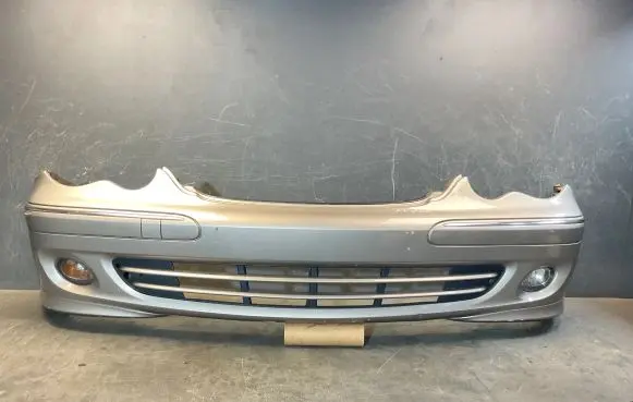 Mercedes-Benz C W203 Front bumper A2038853025 A2038850965