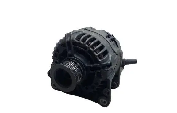 Volkswagen Golf V Generator/alternator 036903024J