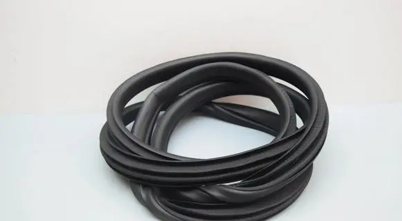 BMW X1 U11 Rubber seal rear door 9451508