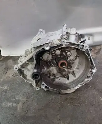 Opel Adam Manual 6 speed gearbox 55593609