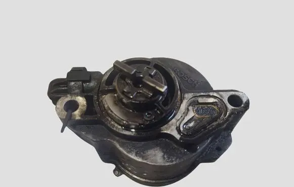 Citroen Berlingo Vacuum pump D1561C12704P