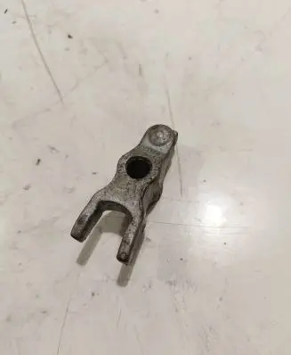 Opel Astra J Fuel Injector clamp holder