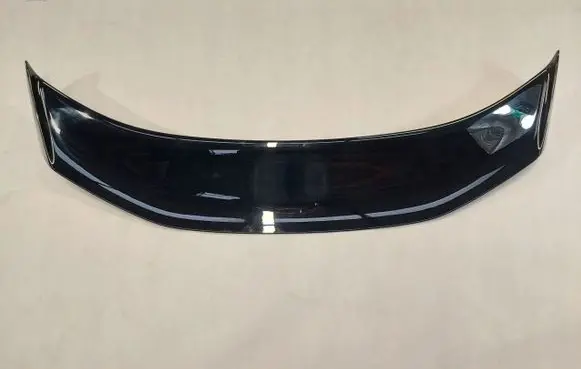Tailgate/trunk spoiler