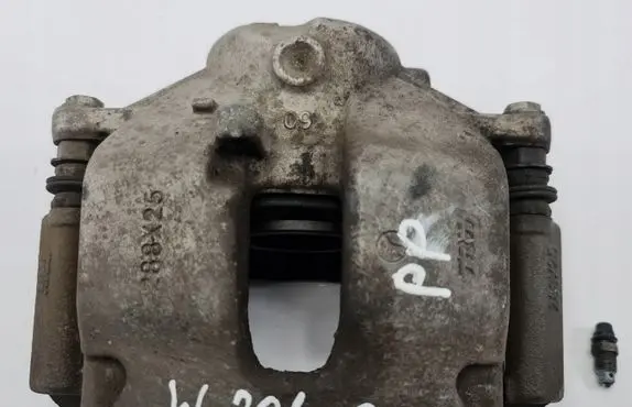 Mercedes-Benz C W204 Front brake caliper