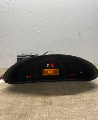 Mercedes-Benz C W203 Speedometer (instrument cluster) A2035401382 110008896015 A20354013
