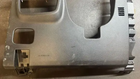 Jeep Grand Cherokee WL Dashboard lower bottom trim panel P6PM16X7AD P6PM16TX7AD 01192022