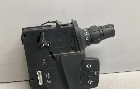 Renault Kangoo II Wiper control stalk 88103005 0151110411