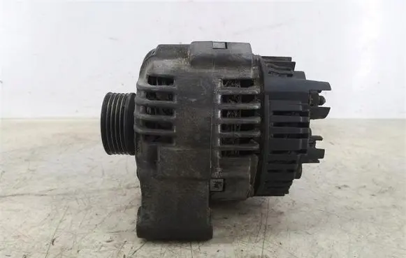 Citroen Xsara Generator/alternator 2541767C